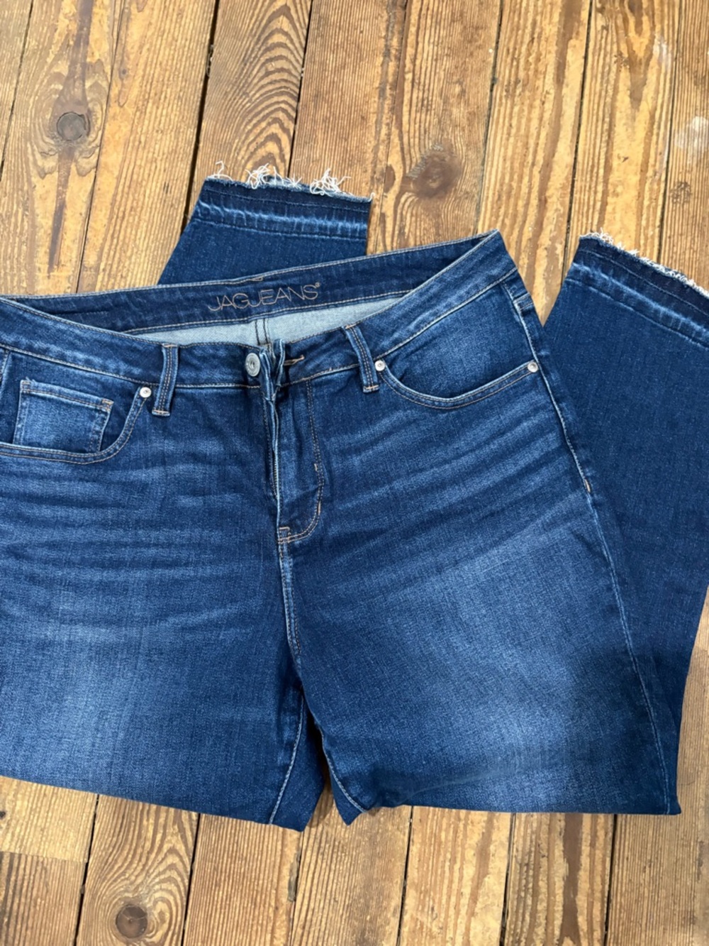 Jag Jeans Dark Blue Cropped Raw-Hem Ankle Jeans